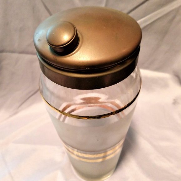 Amazon.com: Coppermill Kitchen | Vintage Inspired Cocktail  Vintage glass / frosted copper topped 10\